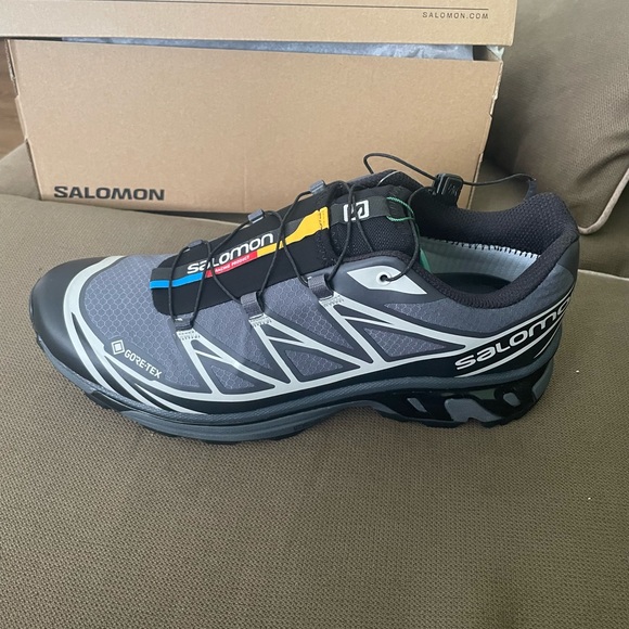 Gore-Tex Salomon XT-6. - Picture 2 of 7